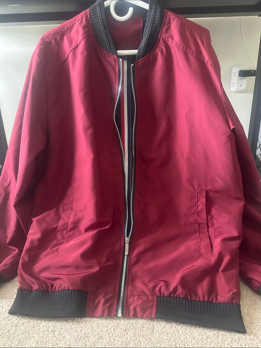 Vogue FS Men's Burgundy Bomber Jacket with Black Trim, Size Large, with pockets!
